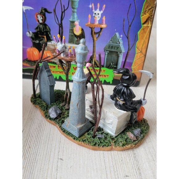 Lemax Grim Reaper Waits patiently spooky town Village accessory 2005 - Picture 6 of 8